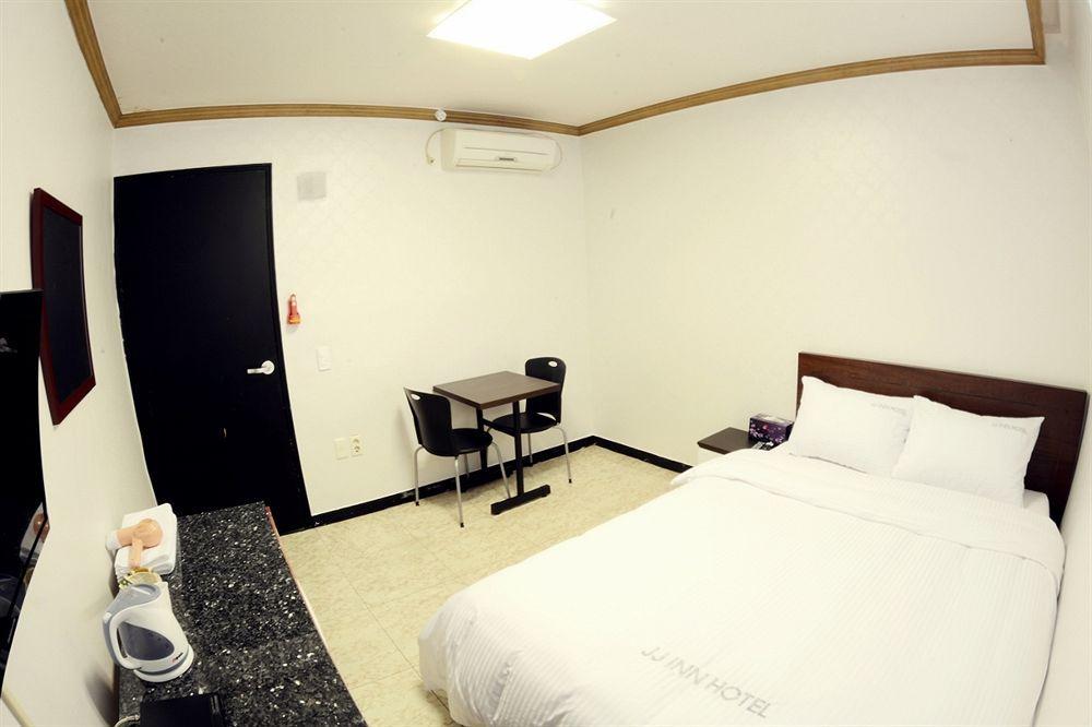 Jj Inn Busan Esterno foto