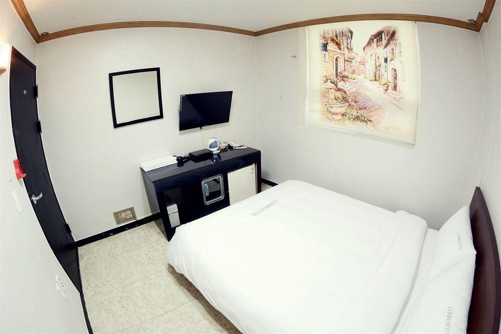 Jj Inn Busan Esterno foto