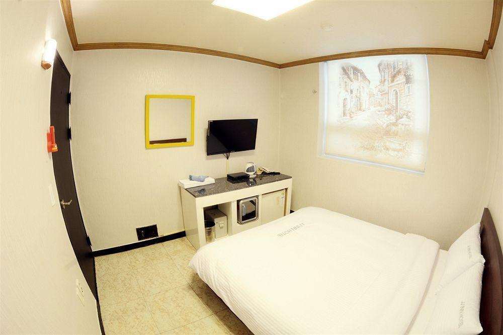 Jj Inn Busan Esterno foto