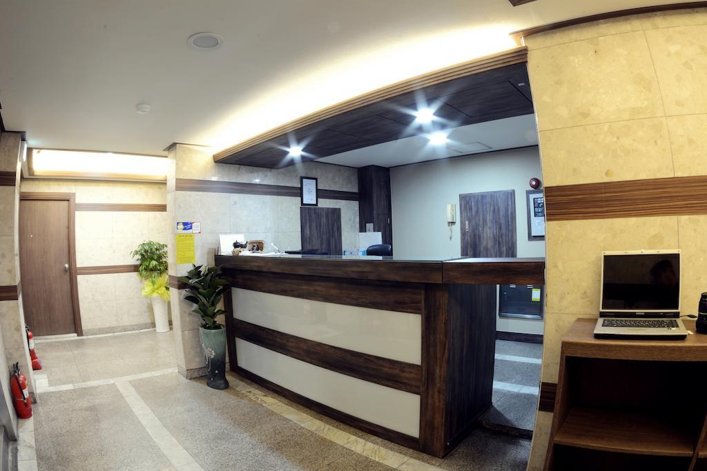 Jj Inn Busan Esterno foto