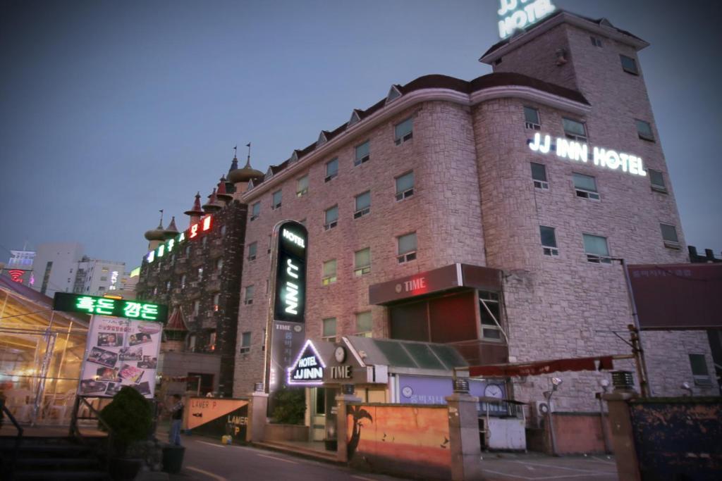 Jj Inn Busan Esterno foto