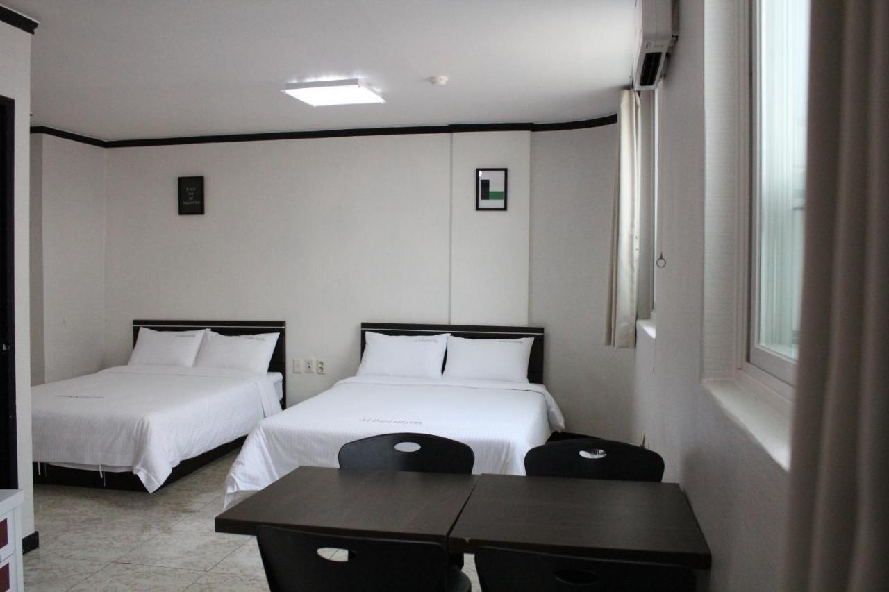 Jj Inn Busan Esterno foto